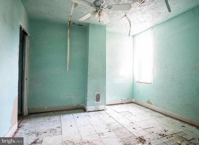 1635 N WARWICK AVE N, Baltimore, MD 21216