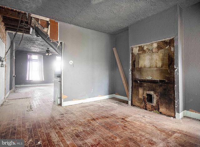 1635 N WARWICK AVE N, Baltimore, MD 21216