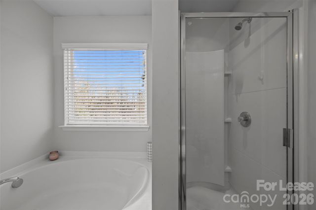 2707 Hunters Moon Lane, Matthews, NC 28105