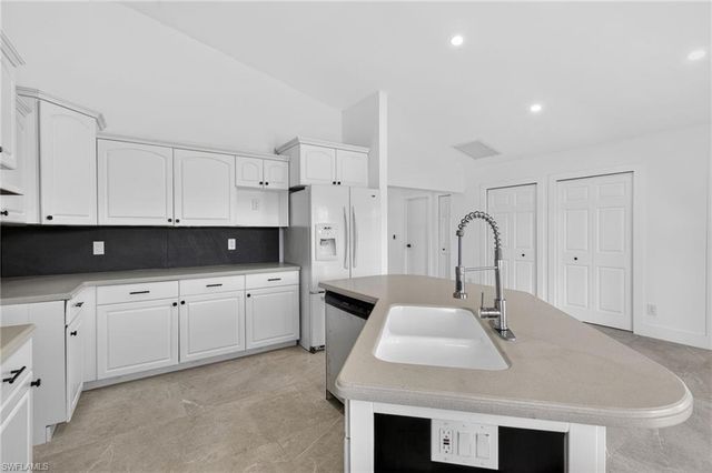 226 SE 6th TER, Cape Coral, FL 33990