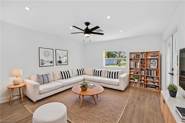 226 SE 6th TER, Cape Coral, FL 33990