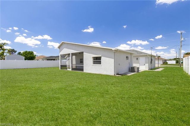 226 SE 6th TER, Cape Coral, FL 33990