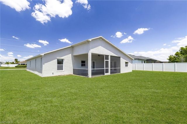 226 SE 6th TER, Cape Coral, FL 33990