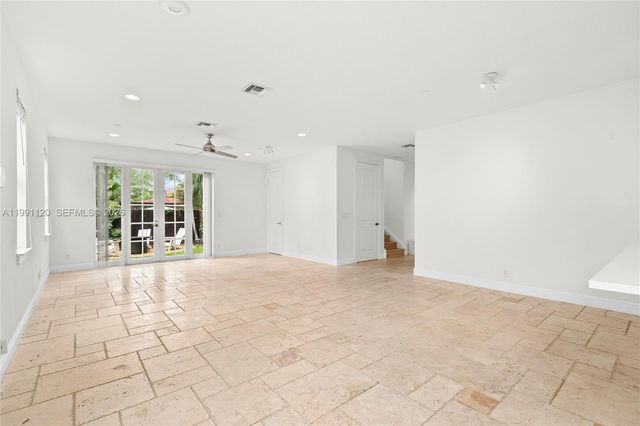 1117 NE 18th Ave 2, Fort Lauderdale, FL 33304