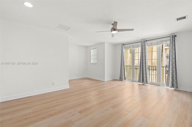 1117 NE 18th Ave 2, Fort Lauderdale, FL 33304