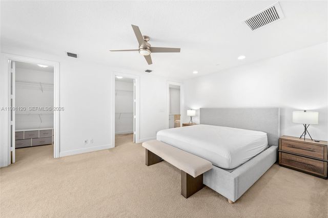 1117 NE 18th Ave 2, Fort Lauderdale, FL 33304
