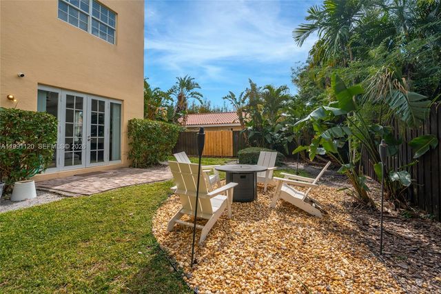1117 NE 18th Ave 2, Fort Lauderdale, FL 33304