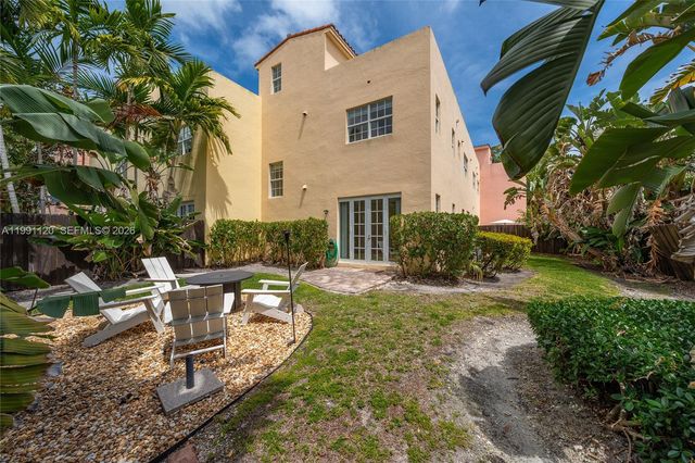 1117 NE 18th Ave 2, Fort Lauderdale, FL 33304