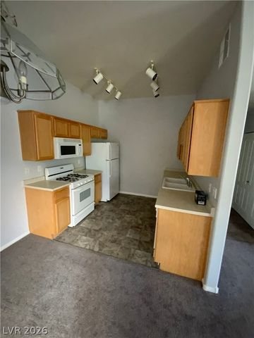 3541 Desert Cliff Street 103, Las Vegas, NV 89129