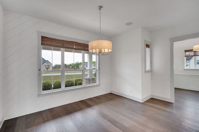 140 Farish Lane, Waxahachie, TX 75167