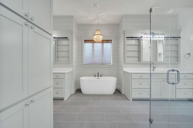 140 Farish Lane, Waxahachie, TX 75167