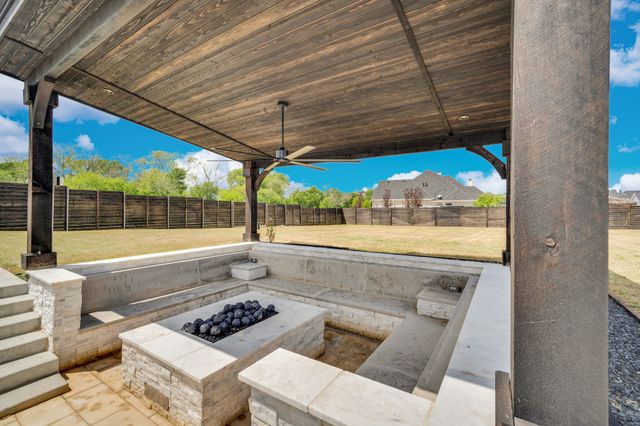 140 Farish Lane, Waxahachie, TX 75167