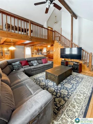 6156 Kansa Road, Middle Smithfield Twp, PA 18302