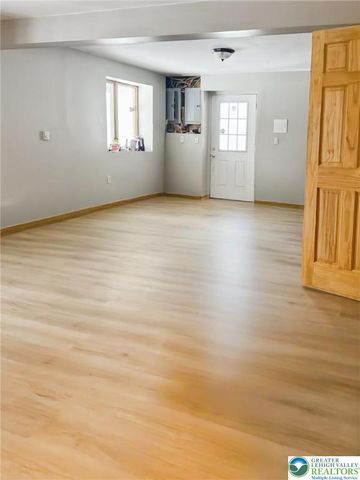 6156 Kansa Road, Middle Smithfield Twp, PA 18302