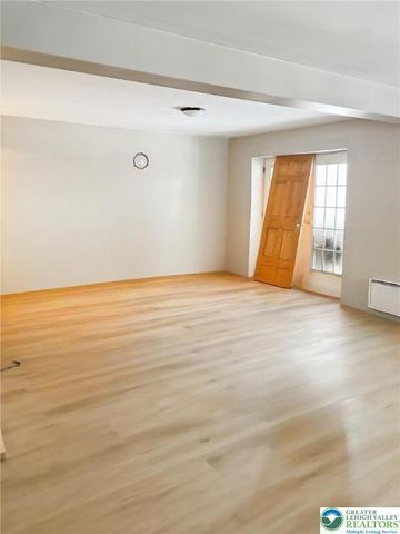 6156 Kansa Road, Middle Smithfield Twp, PA 18302