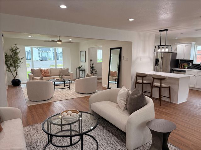 3303 Freshmeadows Drive, Houston, TX 77063