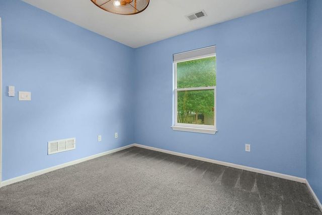 612 MCKENNA Street, Louisburg, KS 66053