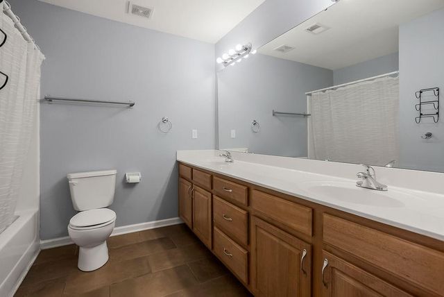 612 MCKENNA Street, Louisburg, KS 66053