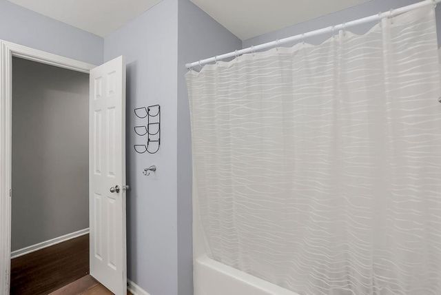 612 MCKENNA Street, Louisburg, KS 66053