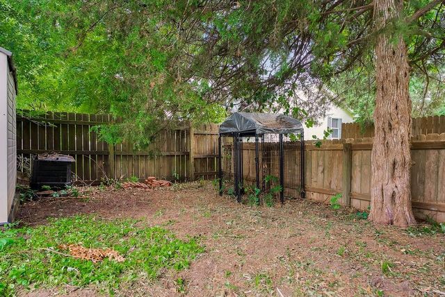 612 MCKENNA Street, Louisburg, KS 66053