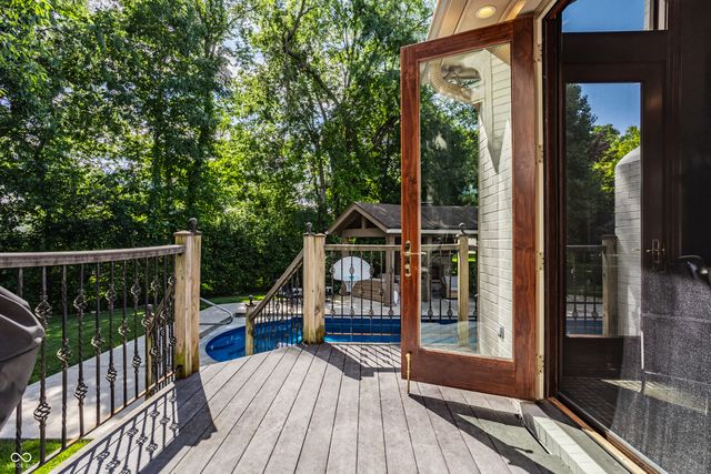 7165 Fox Hollow Ridge, Zionsville, IN 46077
