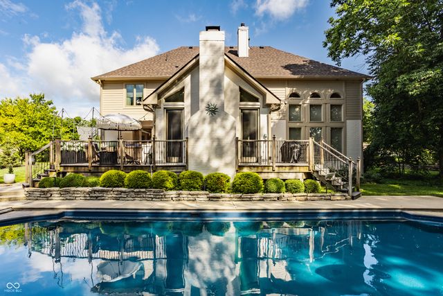 7165 Fox Hollow Ridge, Zionsville, IN 46077