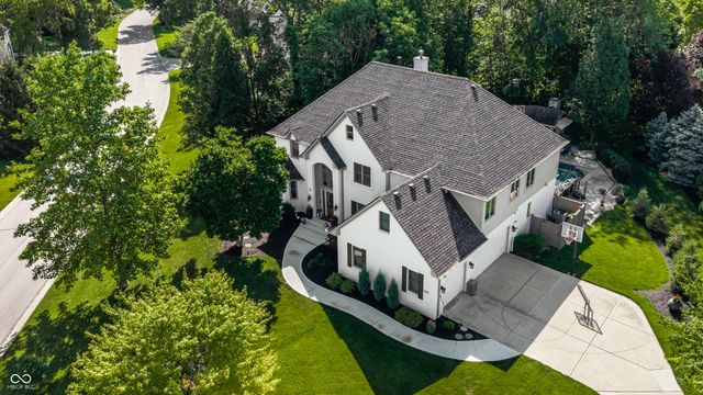 7165 Fox Hollow Ridge, Zionsville, IN 46077