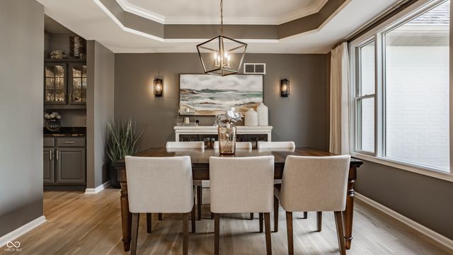 7165 Fox Hollow Ridge, Zionsville, IN 46077
