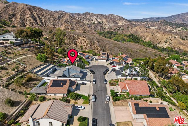13039 Garris Avenue, Granada Hills (los Angeles), CA 91344