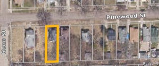 13832 PINEWOOD Street, Detroit, MI 48205