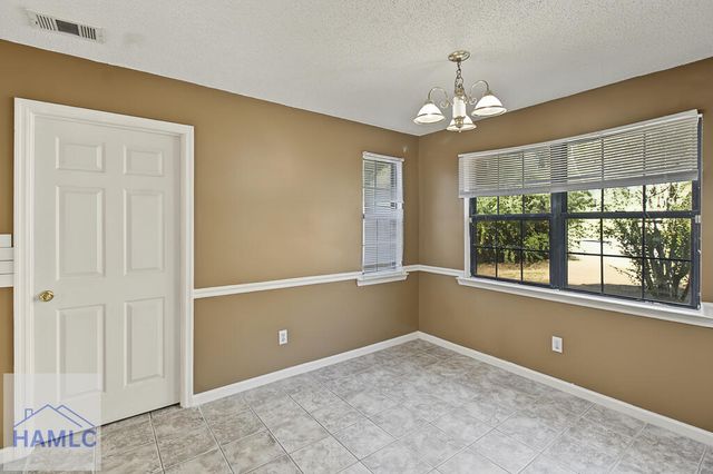 2352 Rowe Street, Hinesville, GA 31313