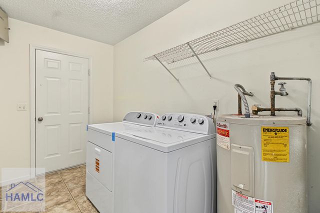 2352 Rowe Street, Hinesville, GA 31313