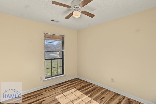 2352 Rowe Street, Hinesville, GA 31313
