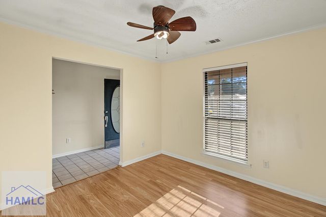2352 Rowe Street, Hinesville, GA 31313