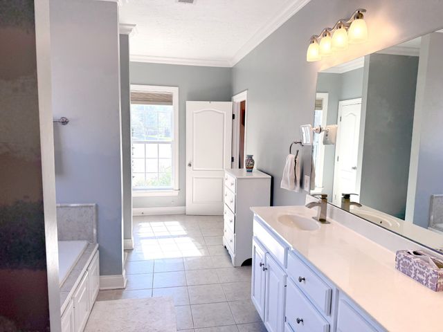 1003 Thistle Ct, Hendersonville, TN 37075