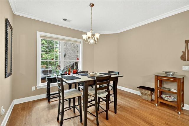 1003 Thistle Ct, Hendersonville, TN 37075