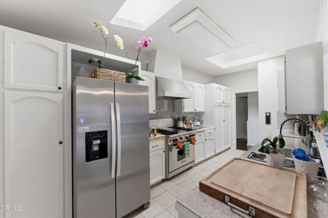 324 Arnett Avenue, Ventura, CA 93003