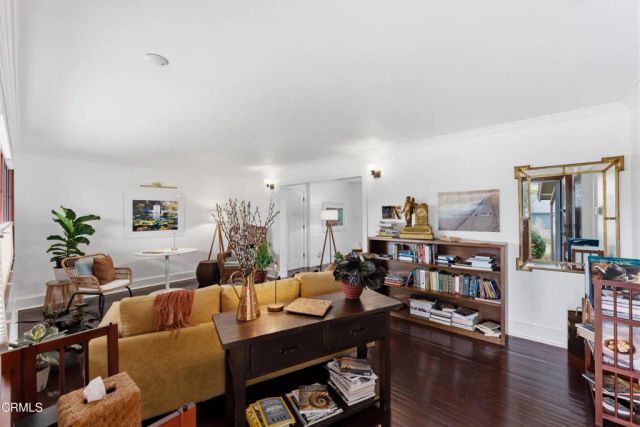 324 Arnett Avenue, Ventura, CA 93003