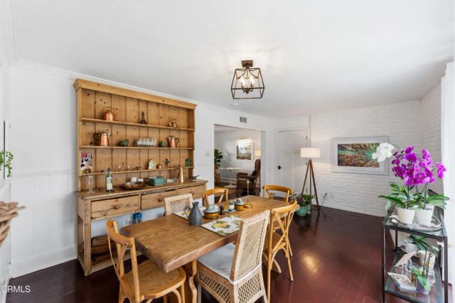 324 Arnett Avenue, Ventura, CA 93003