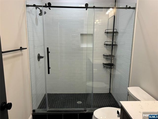 126 Newark Pompton Turnpike B, Pequannock Township, NJ 07440