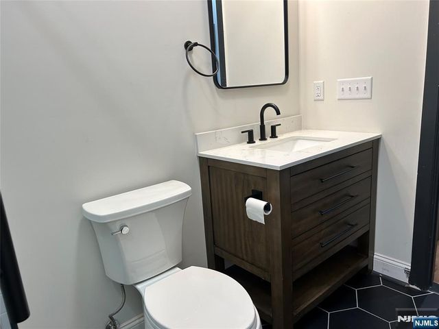 126 Newark Pompton Turnpike B, Pequannock Township, NJ 07440