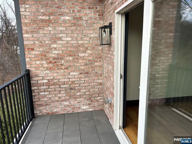 126 Newark Pompton Turnpike B, Pequannock Township, NJ 07440