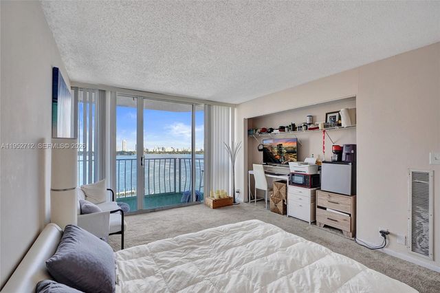 7601 E Treasure Dr 1120, North Bay Village, FL 33141