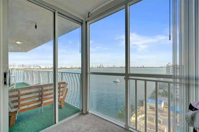 7601 E Treasure Dr 1120, North Bay Village, FL 33141