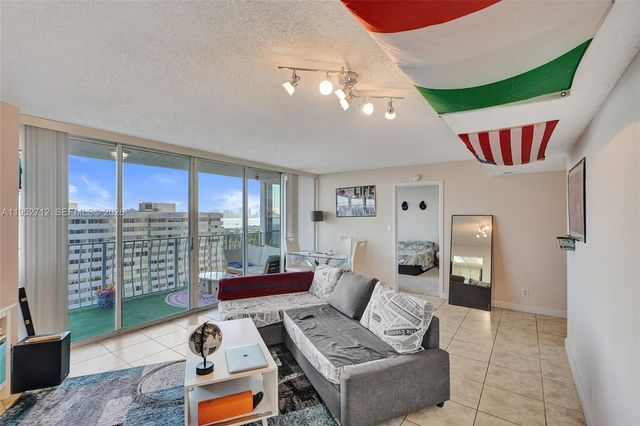 7601 E Treasure Dr 1120, North Bay Village, FL 33141