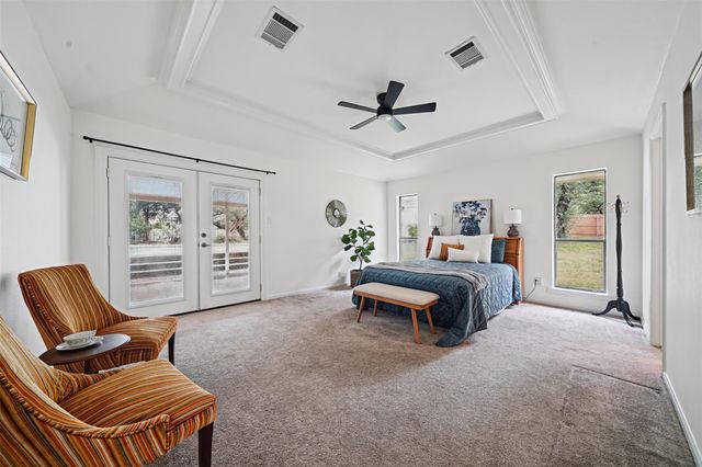 1013 Hidden Hills DR, Dripping Springs, TX 78620