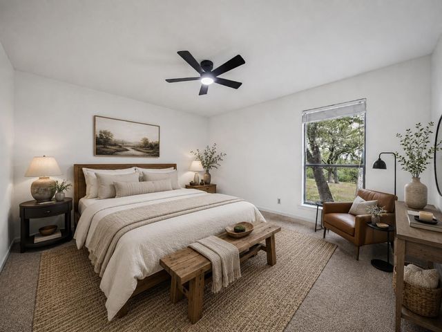 1013 Hidden Hills DR, Dripping Springs, TX 78620