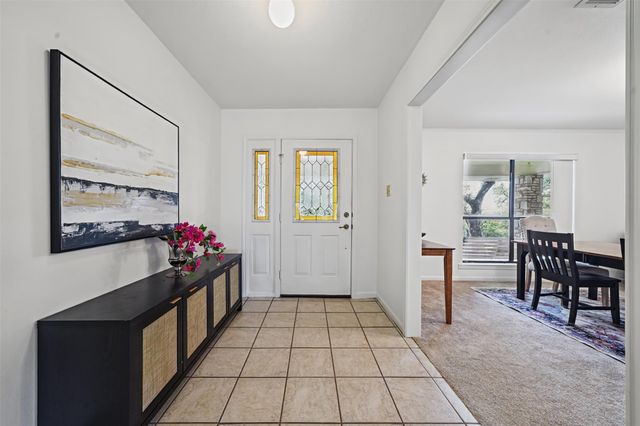 1013 Hidden Hills DR, Dripping Springs, TX 78620