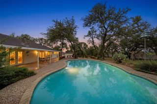 1013 Hidden Hills DR, Dripping Springs, TX 78620