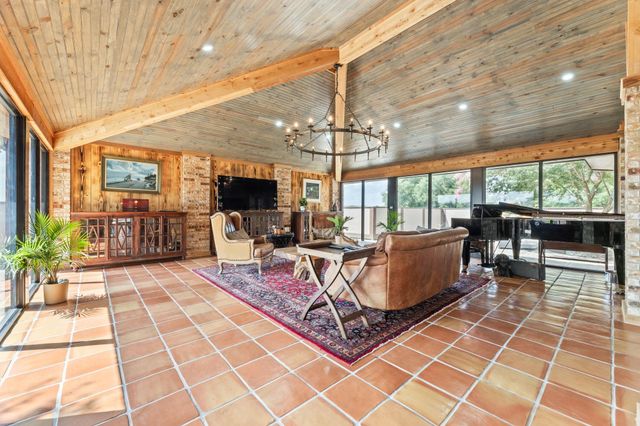 1226 County Road 45, Angleton, TX 77515